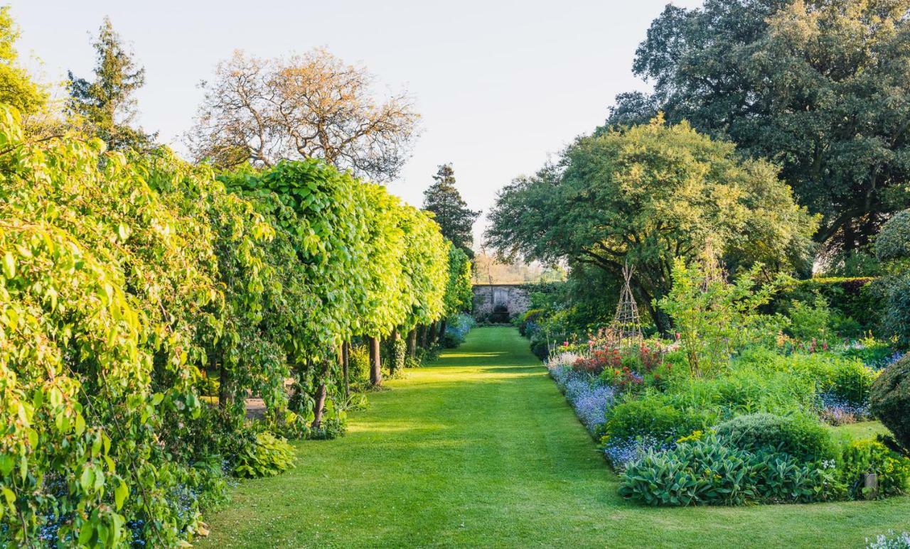 Barnsley House Hotell Ampney Crucis Exteriör bild